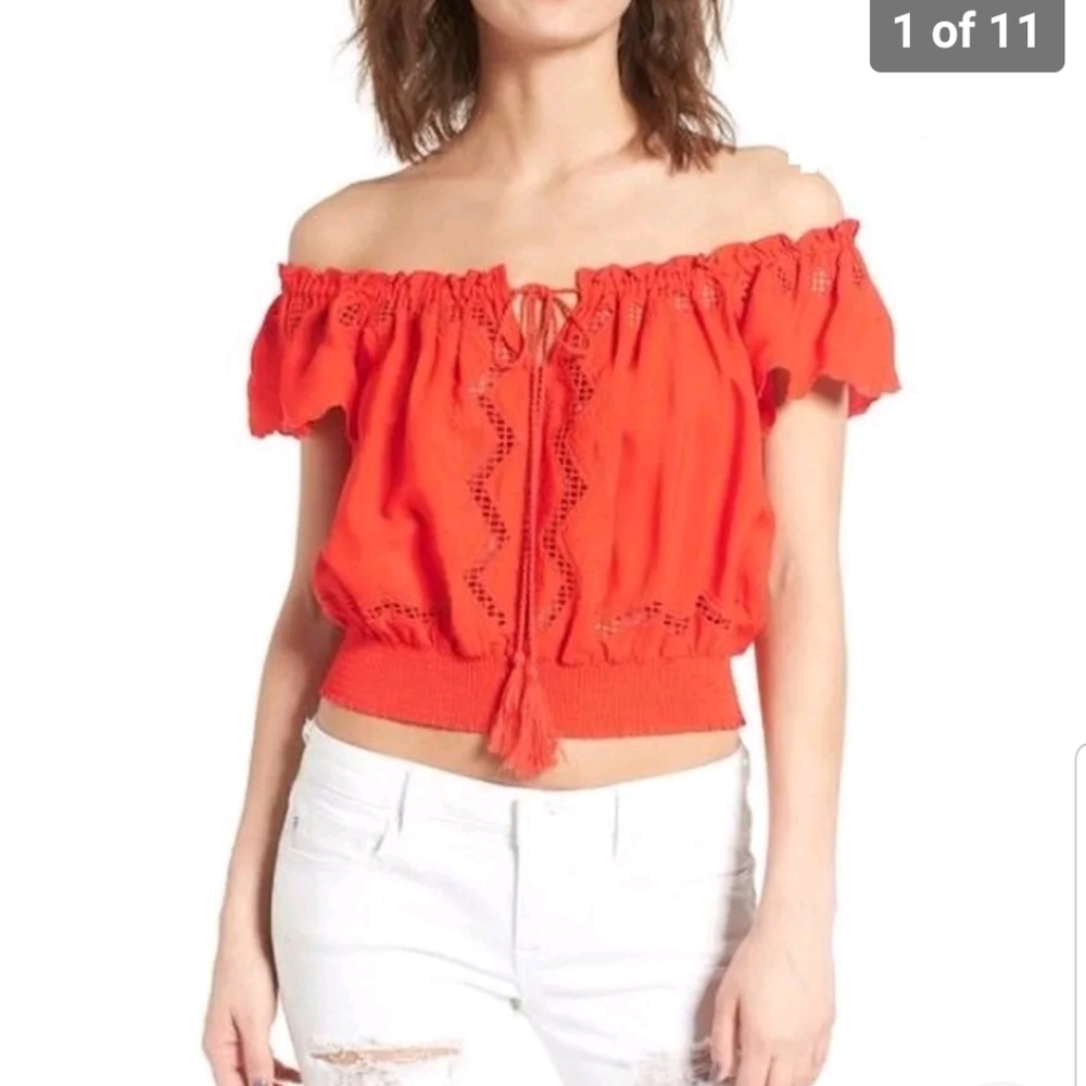 off shoulder top - Picture 4 of 14